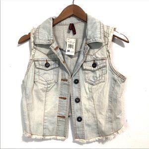 Highway Jeans Cropped Sleeveless Light Was…